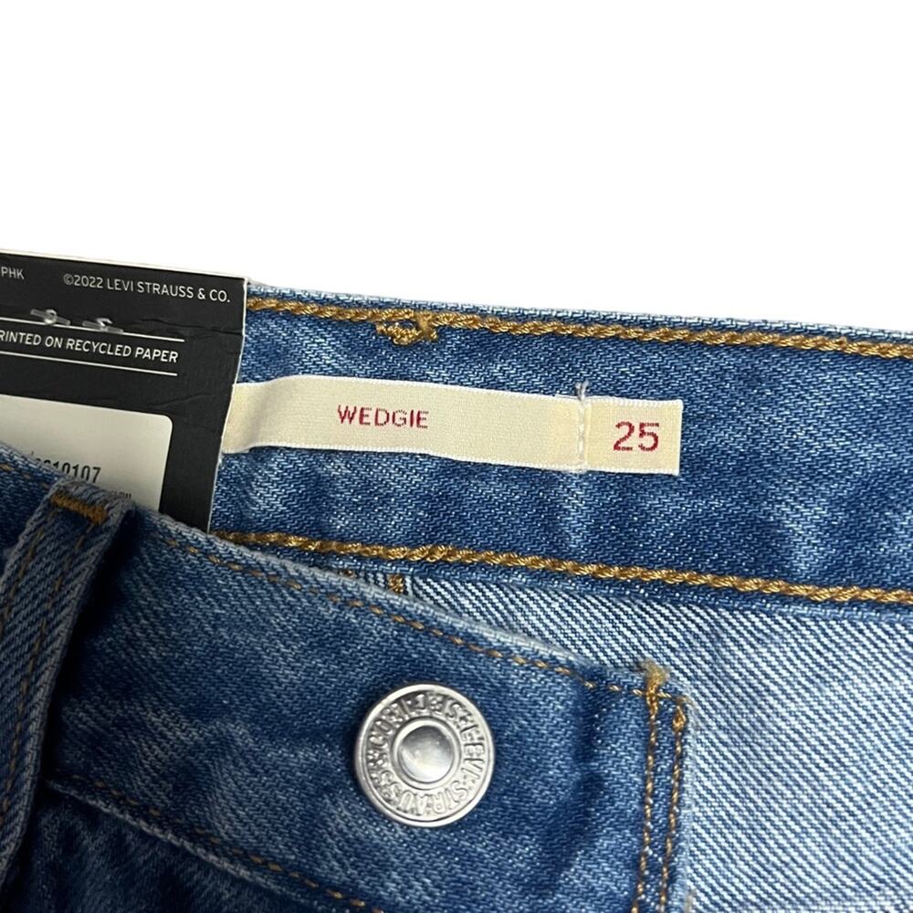 Levis Wedgie Straight Ripped Knee Jeans sz 25 - Picture 10 of 11